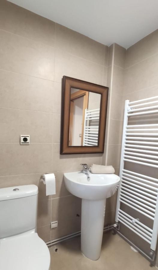 Apartamento La Anaza Villanúa Esterno foto